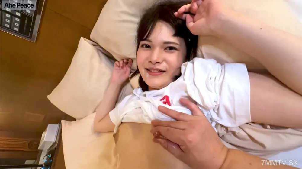 FC2-PPV-4658854 Mana-chan (Mana-chan) เมื่ออายุ 18 ปีชุดของไอดอลที่ได้รับการยอมรับและได้รับในงานเดียวกัน Ryoso Shuji ในงานเดียวกันและหัวเราะมากมายเมื่อฉันเห็นความเร้าอารมณ์